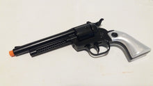 Load image into Gallery viewer, Gonher Cowboy Cavalry Lawman or Outlaw Style 12 Shot Cap Gun Revolver 5
